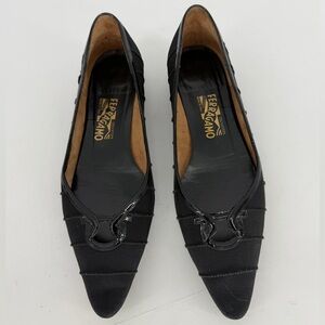 Vintage Salvatore Ferragamo Sarina Black Textured Flats Shoes Women's Size 10